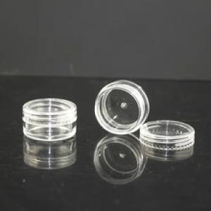 Envases cosméticos de maquillaje delineador tarros de plástico Lip Balm 5 Gram tapa transparente