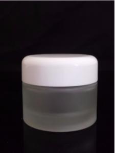 Tarro de cristal de crema con tapa de plástico