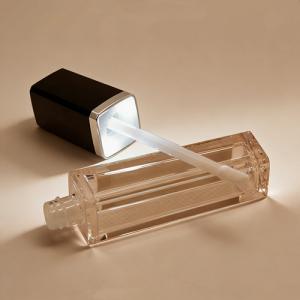 Lip gloss tubes with led light