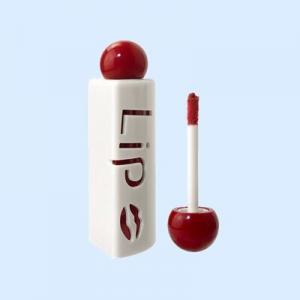 White lip gloss tube