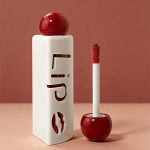 White lip gloss tube